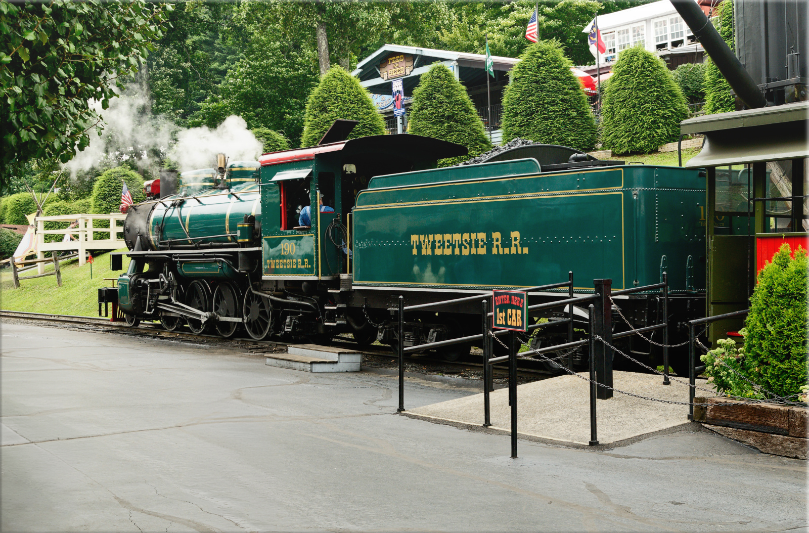 Between Blowing Rock and Boone - Tweetsie Railroad